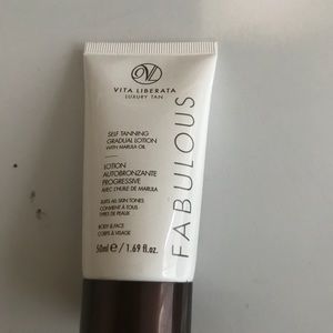 Viva Liberata self tanning lotion